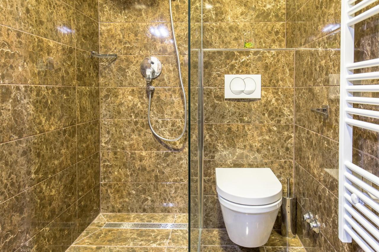 Seven Stories Rooms, 4Th Floor, No Elevator 萨格勒布 外观 照片